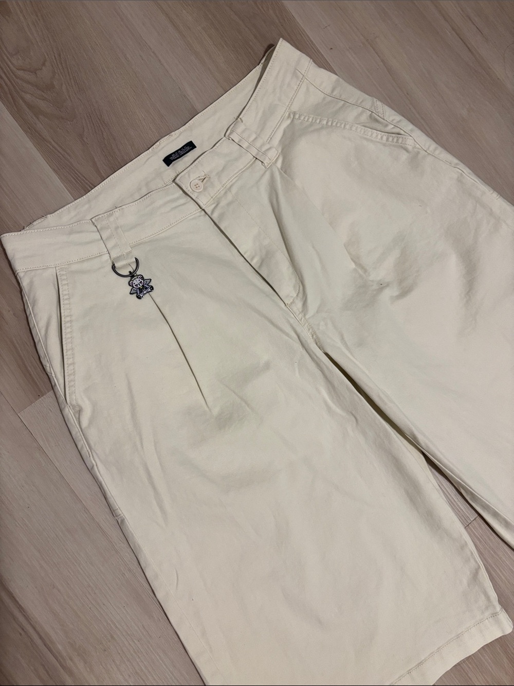 Wild fable cargo utility artsy jorts size 10